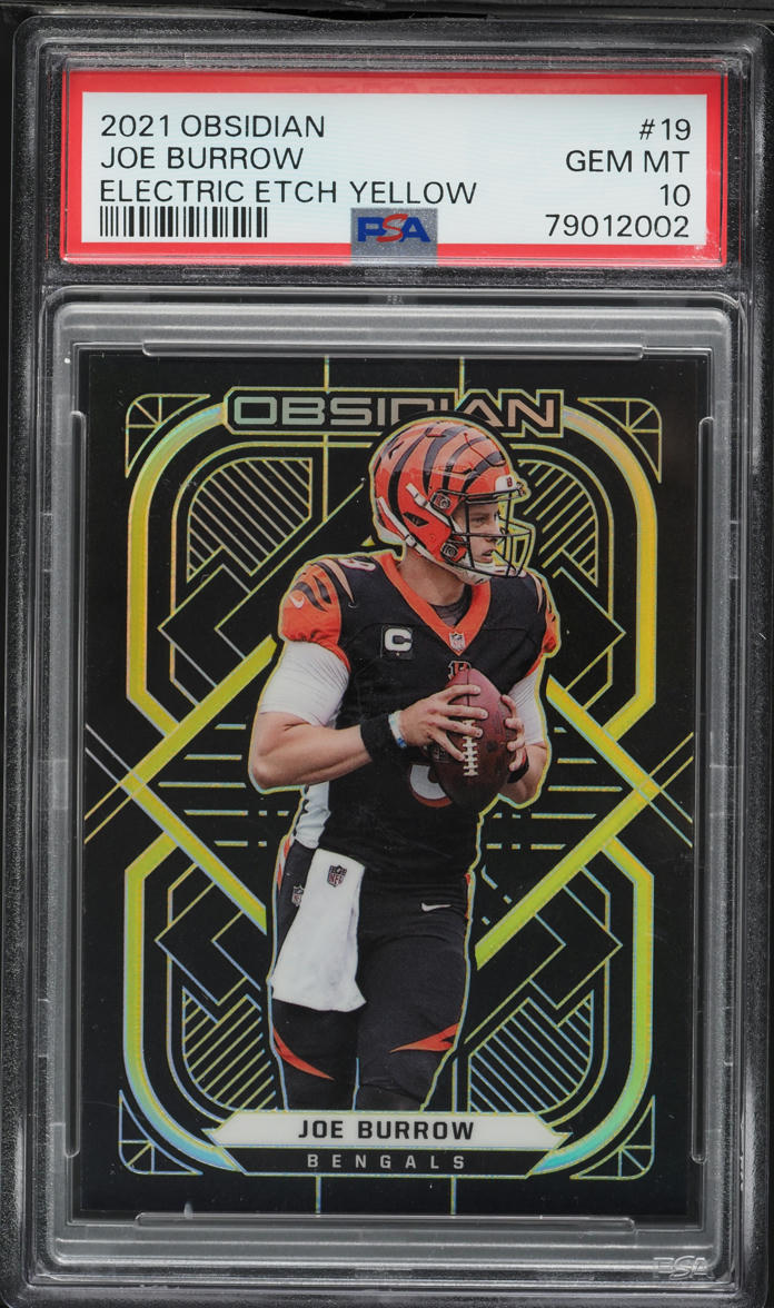 2021 Panini Obsidian Electric Etch Yellow Joe Burrow /25 #19 PSA 10 GEM MINT