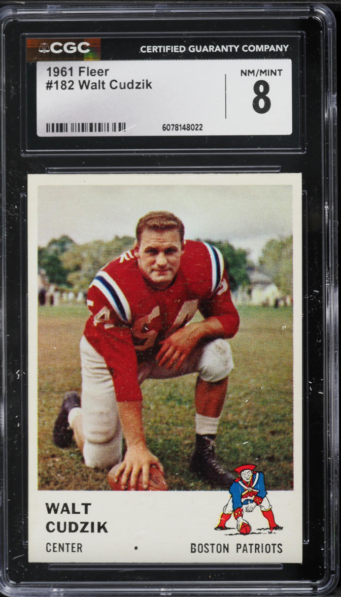 1961 Fleer Football Walt Cudzik ROOKIE #182 CGC 8 NM-MT