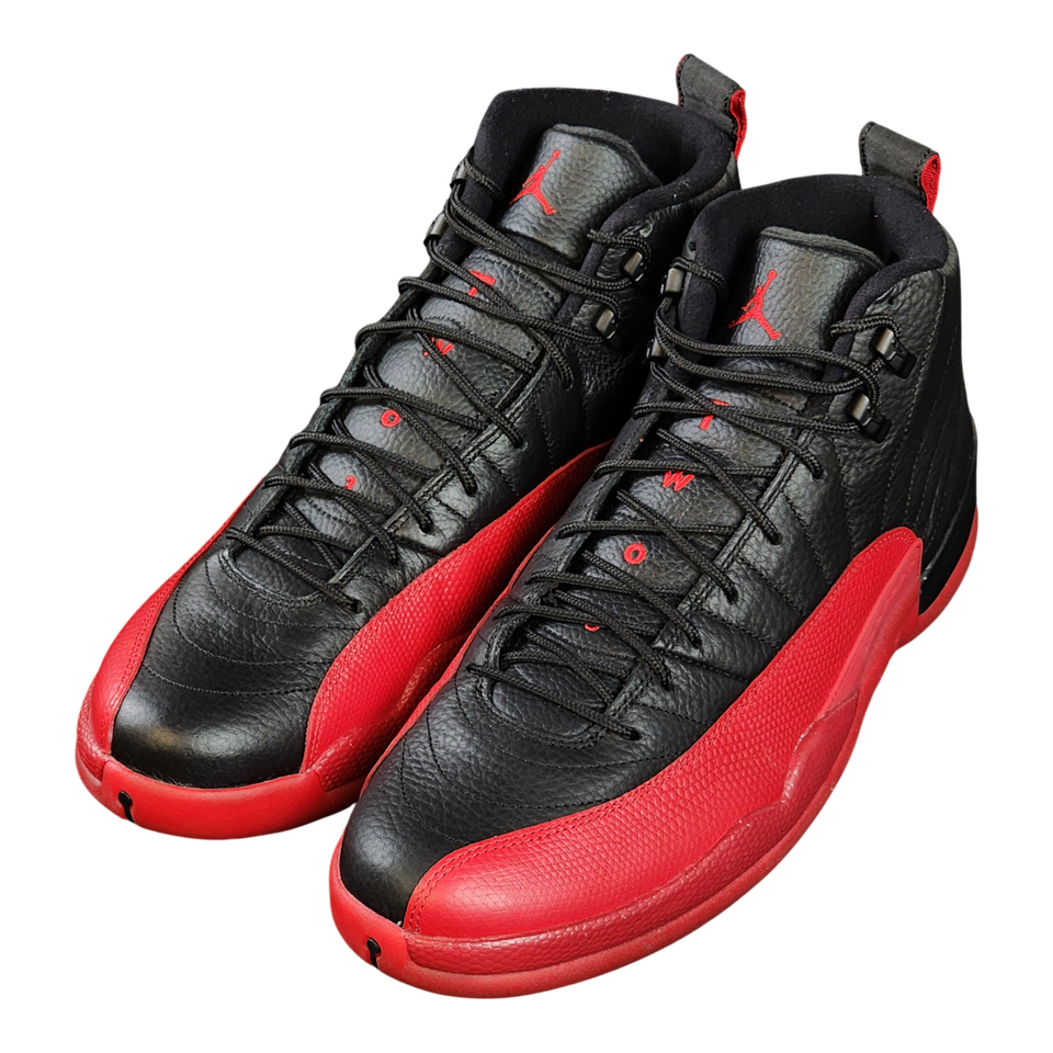 Michael Jordan Signed Sneaker - Upper Deck & JSA AUTH, LOA
