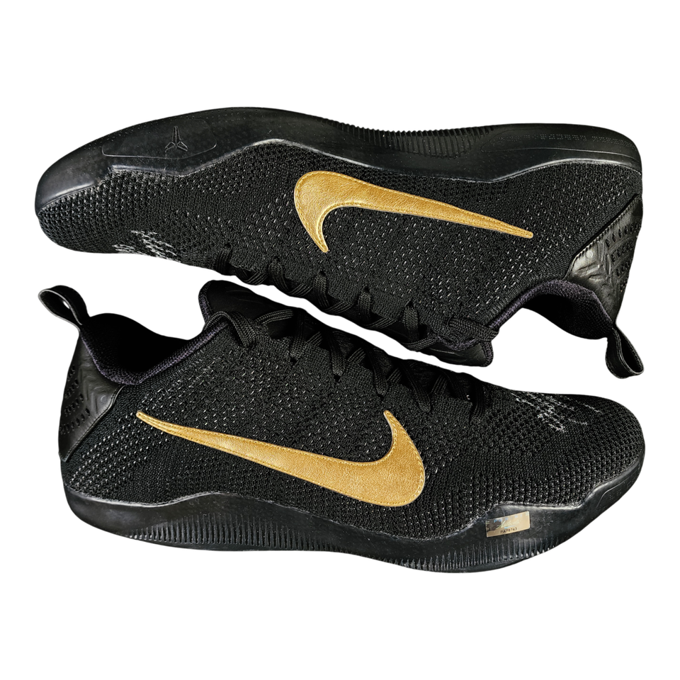 Kobe Bryant Signed Shoes - Beckett & Panini AUTH, LOA