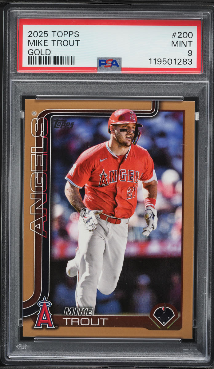 2025 Topps Gold Mike Trout /2025 #200 PSA 9 MINT