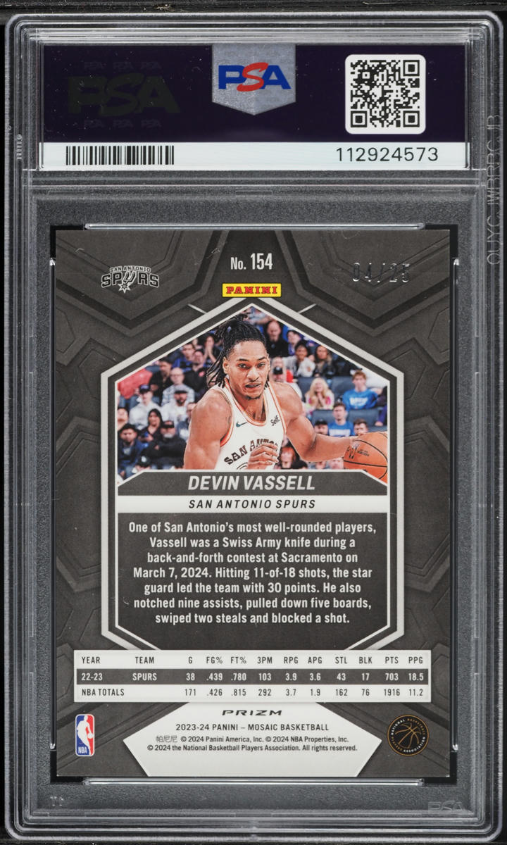 2023 Panini Mosaic International Blue Devin Vassell /25 #154 PSA 9 MINT
