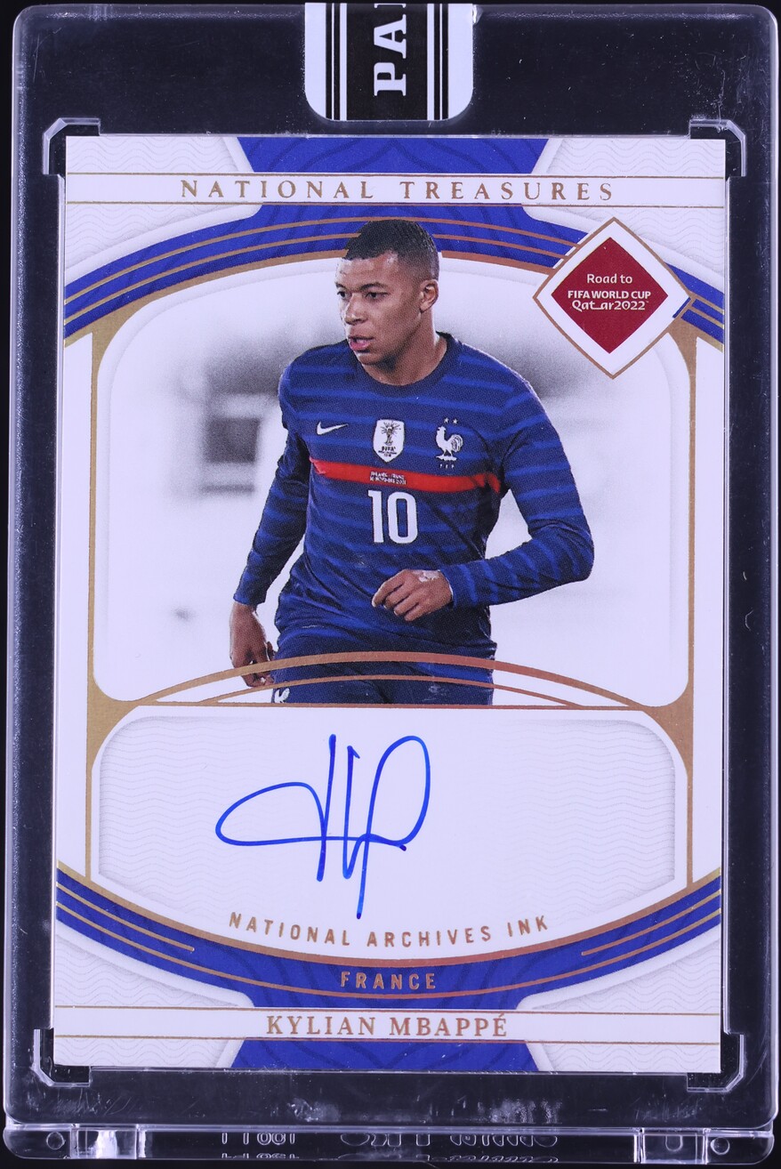 Rare soccer bundle! Size 12 men kylian mbappe ! NWT NIB! Rare soccer bundle! Size 12 men kylian mbappe ! NWT NIB! main image 4