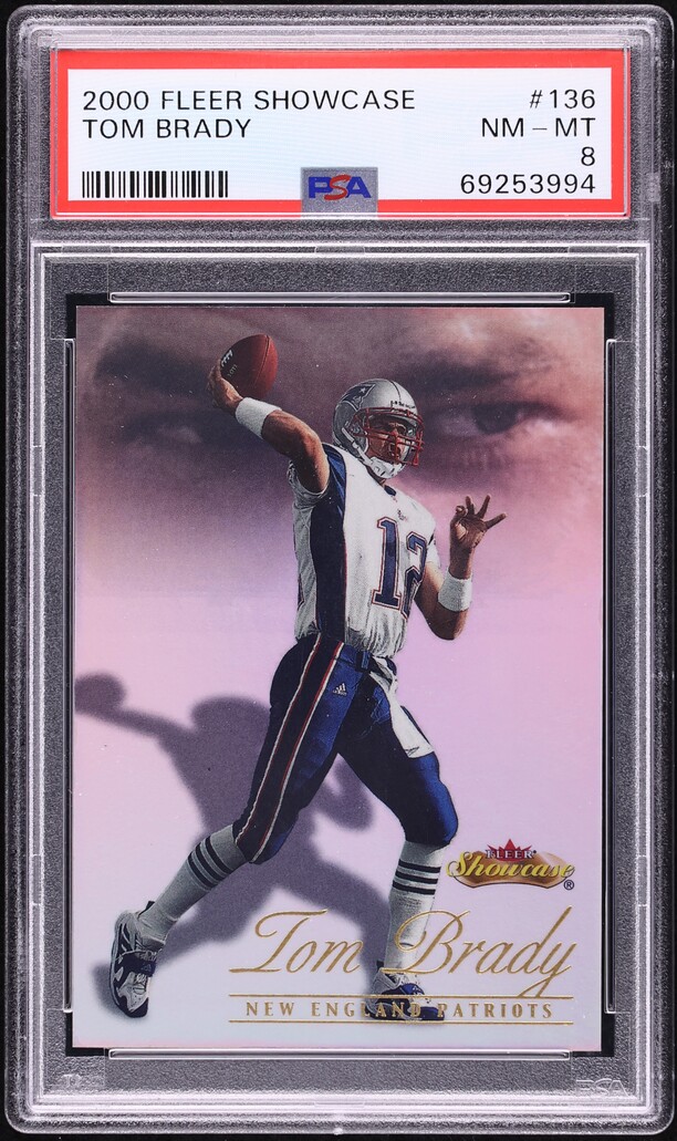 2000 Fleer Showcase Tom Brady ROOKIE /2000 #136 PSA 8 NM-MT