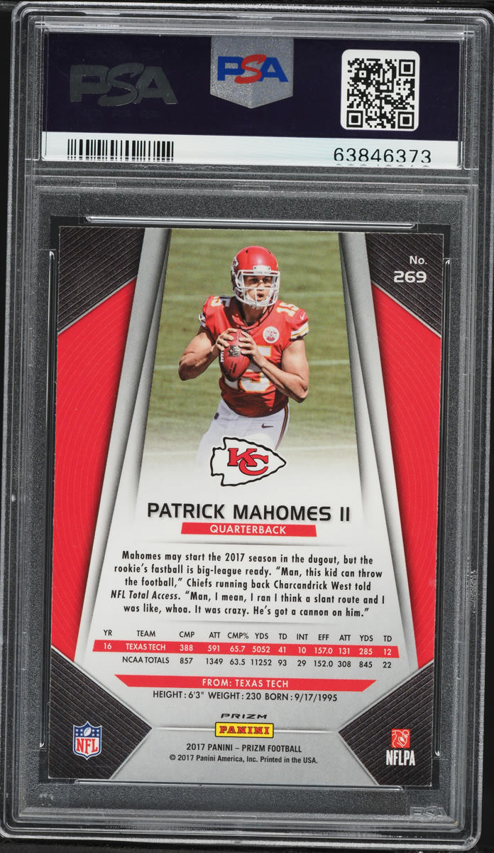 2017 Panini Prizm Silver Patrick Mahomes II ROOKIE #269 PSA 8 NM-MT