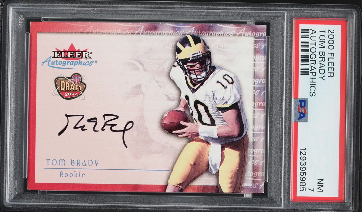 2000 Fleer Autographics Tom Brady ROOKIE AUTO PSA 7 NRMT