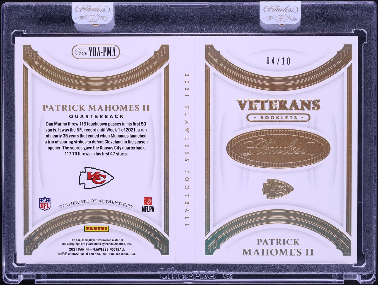 2021 Panini Flawless Veterans Booklets Gold Patrick Mahomes II PATCH AUTO /10 #VBA-PMA