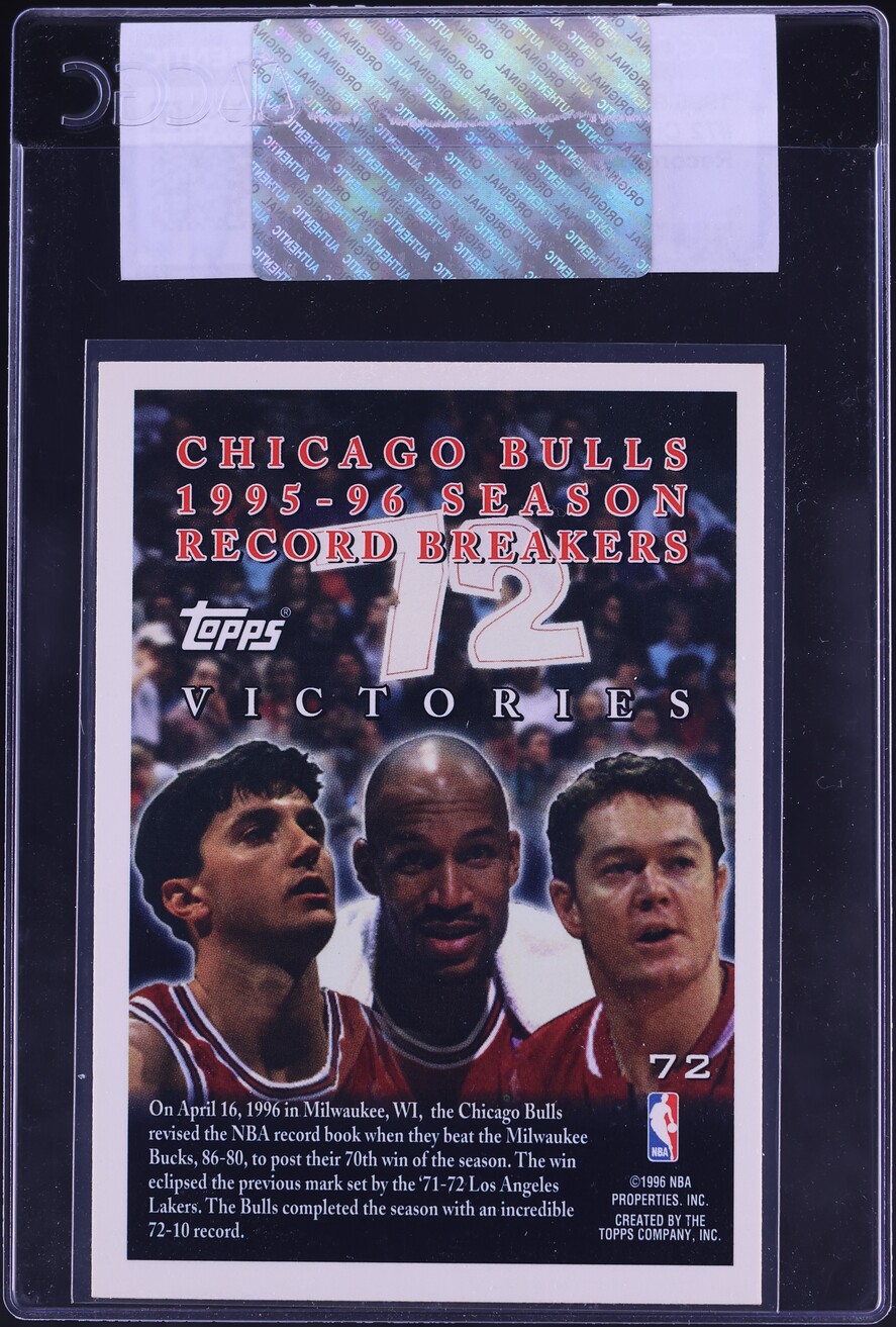1996 Topps Record Breaker 72 Wins Chicago Bulls Commemorative #72 CGC AUTH