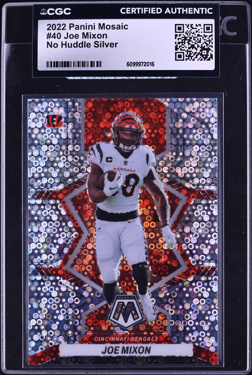 2022 Panini Mosaic Football No Huddle Silver Joe Mixon #40 CGC AUTH