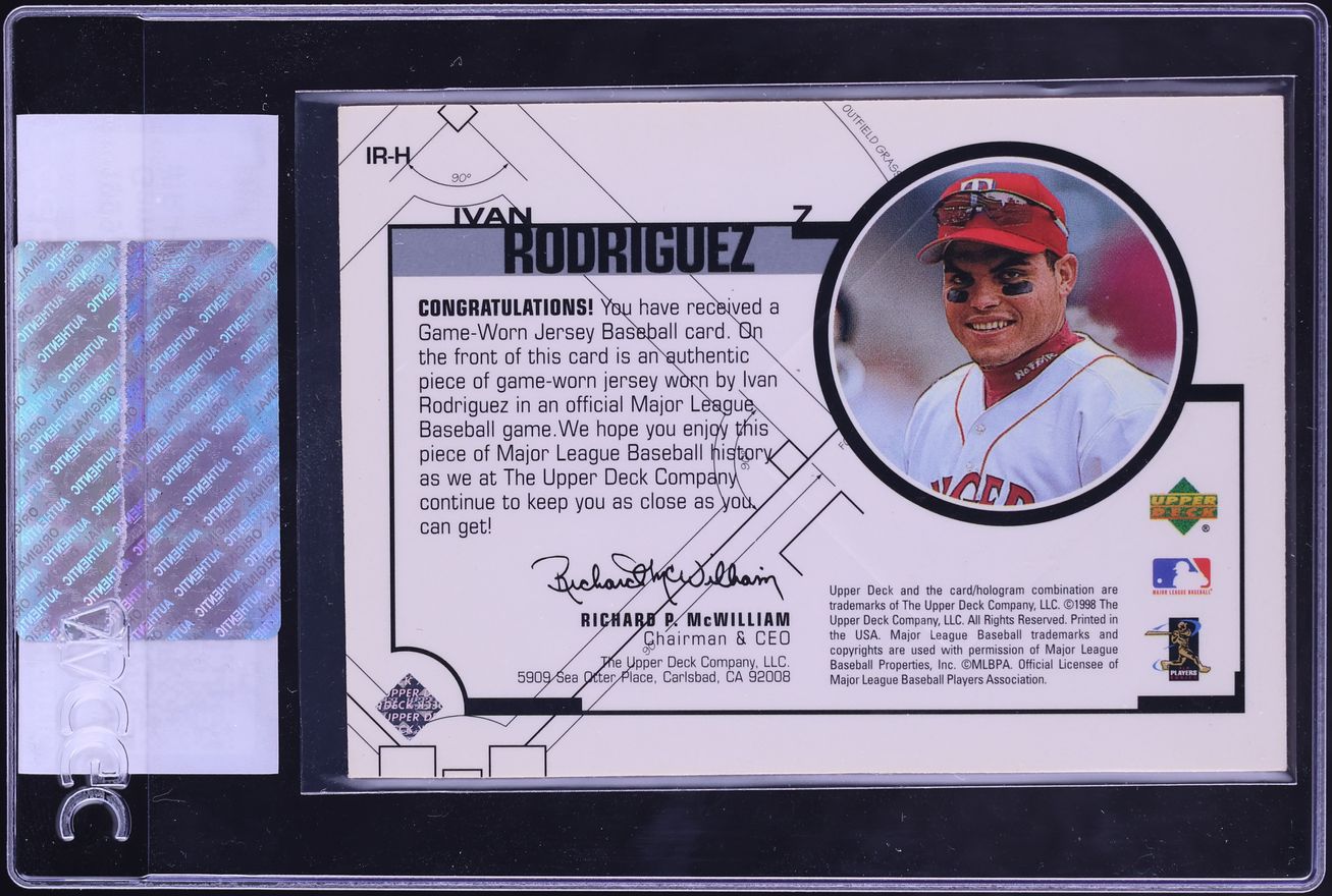 1999 Upper Deck Game Jersey Ivan Rodriguez PATCH #IR-H CGC AUTH
