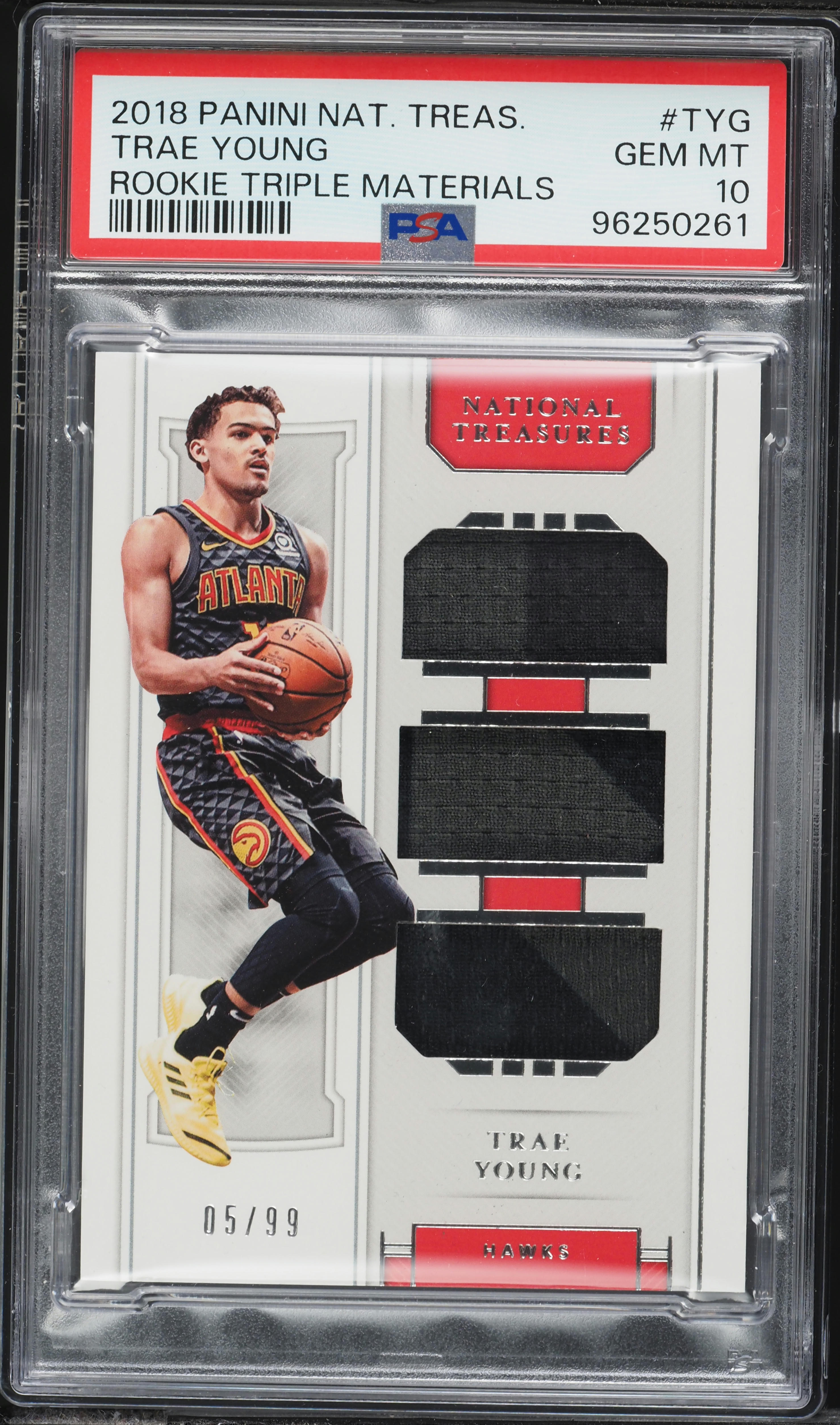 2018 National Treasures Trae Young ROOKIE PATCH /99 #RT-TYG PSA 10