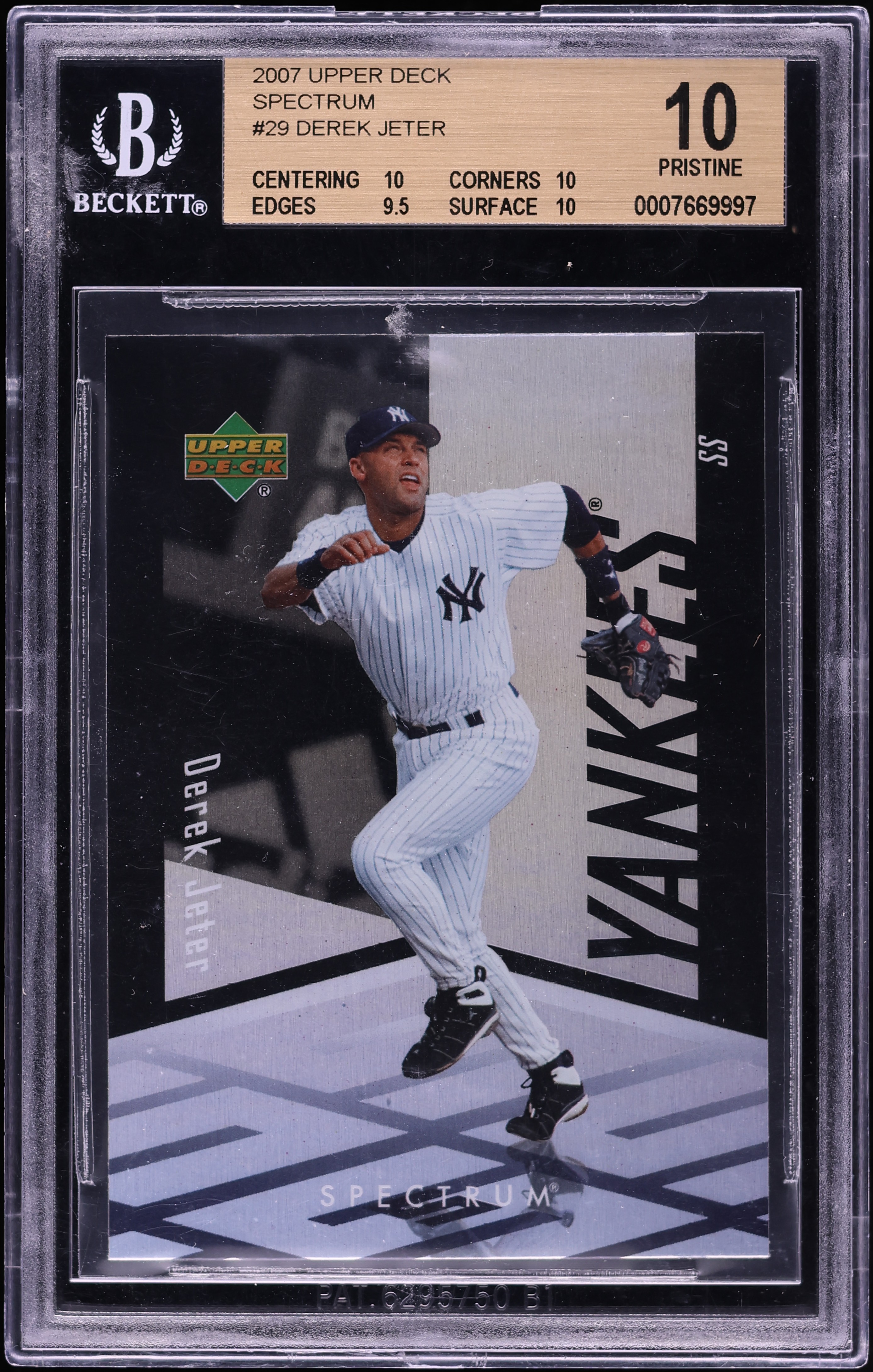 2007 Upper Deck Spectrum Derek Jeter #29 BGS 10 PRISTINE on