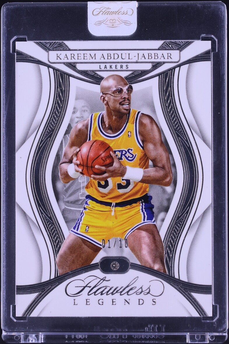 2024 Panini Flawless Legends Diamond Gems Kareem Abdul-Jabbar 1/10 #111