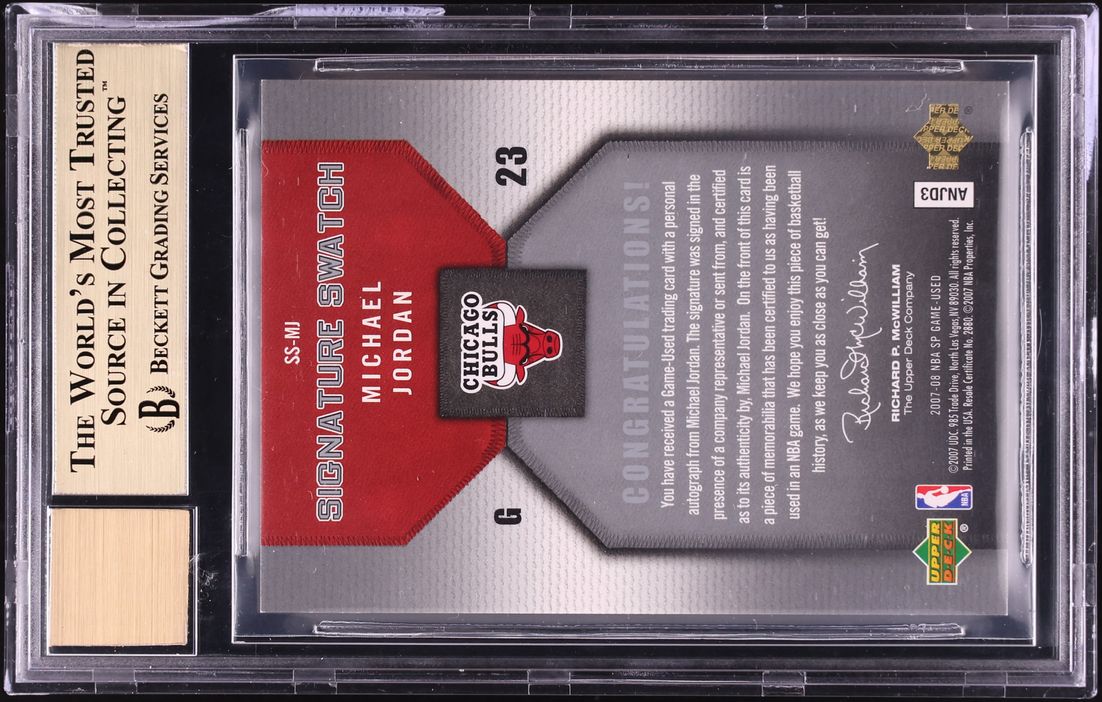 2007 SP Game Used Signature Swatch Michael Jordan PATCH AUTO /30 #SS-MJ BGS 9.5 GEM MT