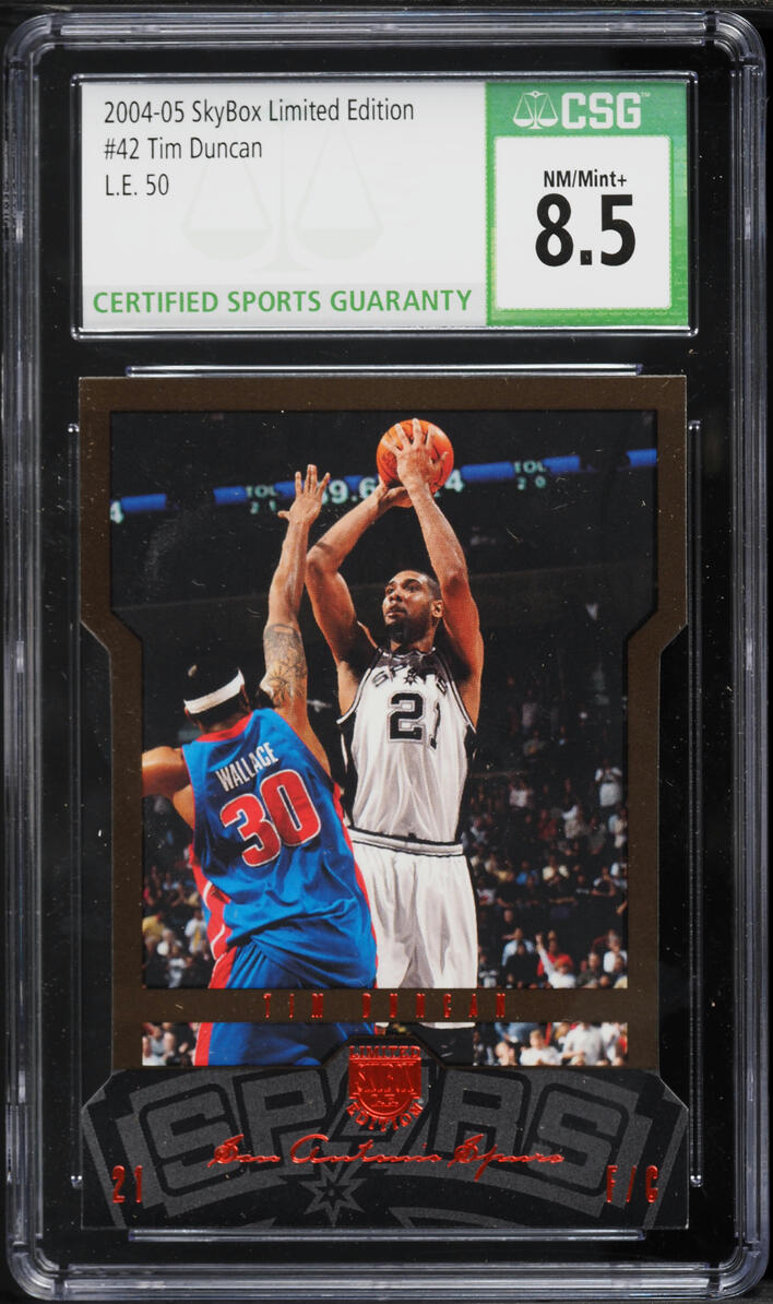 2004 SkyBox Limited Edition L.E. 50 Tim Duncan /50 #42 CSG 8.5 NM-MT+
