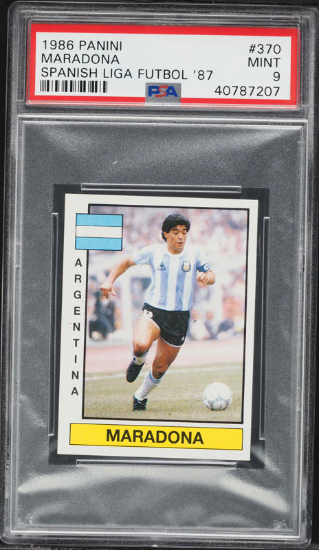 2021 Futera Unique World Football Triumph Diego Maradona PATCH /18