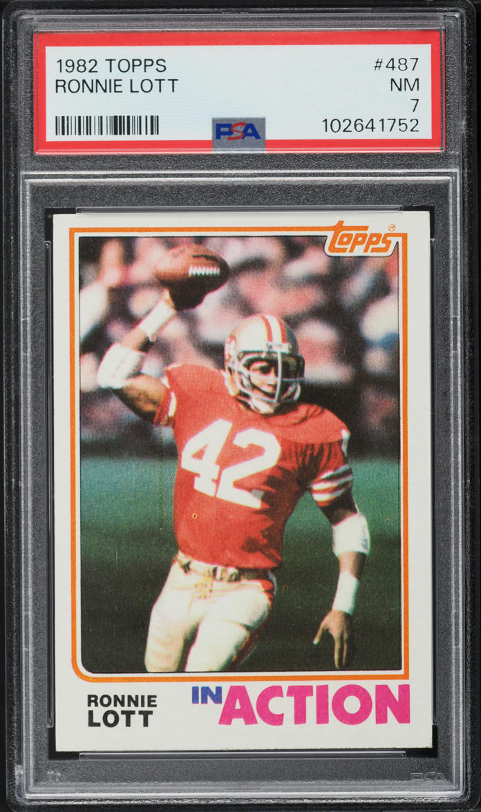 1982 Topps Football Ronnie Lott ROOKIE, IN ACTION #487 PSA 7 NRMT