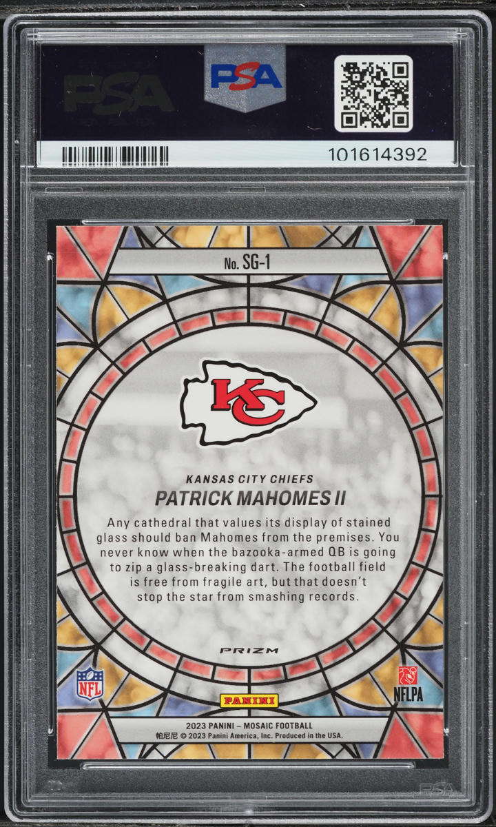 2023 Panini Mosaic Stained Glass Patrick Mahomes II #SG-1 PSA 6 EXMT