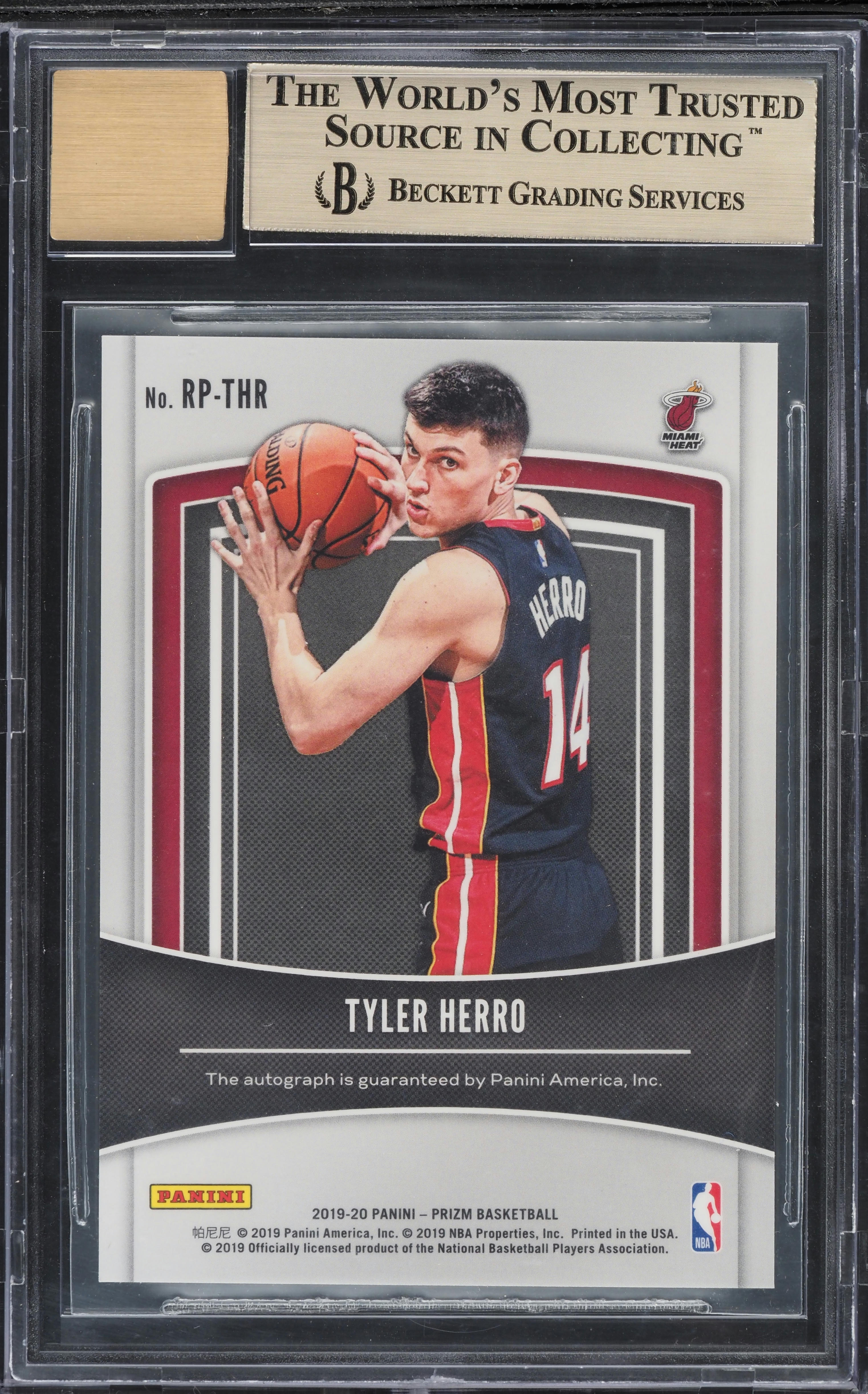 2019 Panini Prizm Penmanship Tyler Herro ROOKIE AUTO #RP-THR BGS