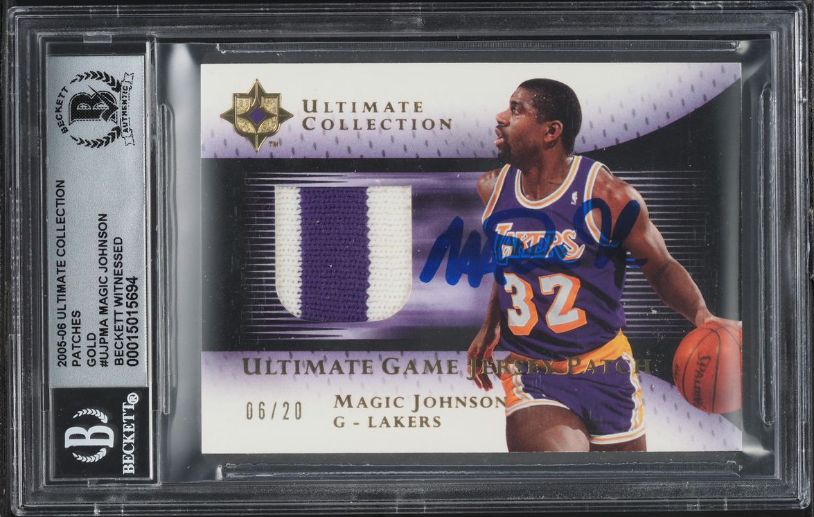 Get the autograph of one of basketball Magic Johnson Auto BGS display picture 1