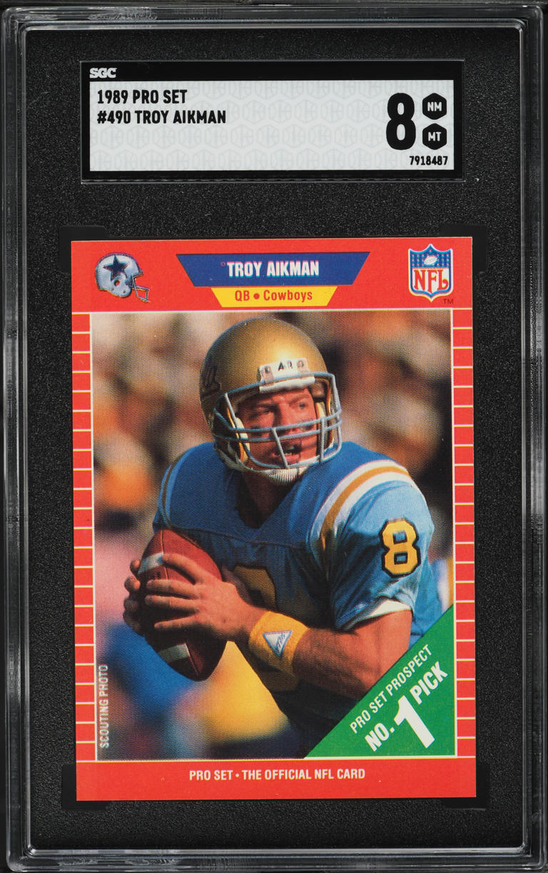 1989 Pro Set Football Troy Aikman ROOKIE #490 SGC 8 NM-MT