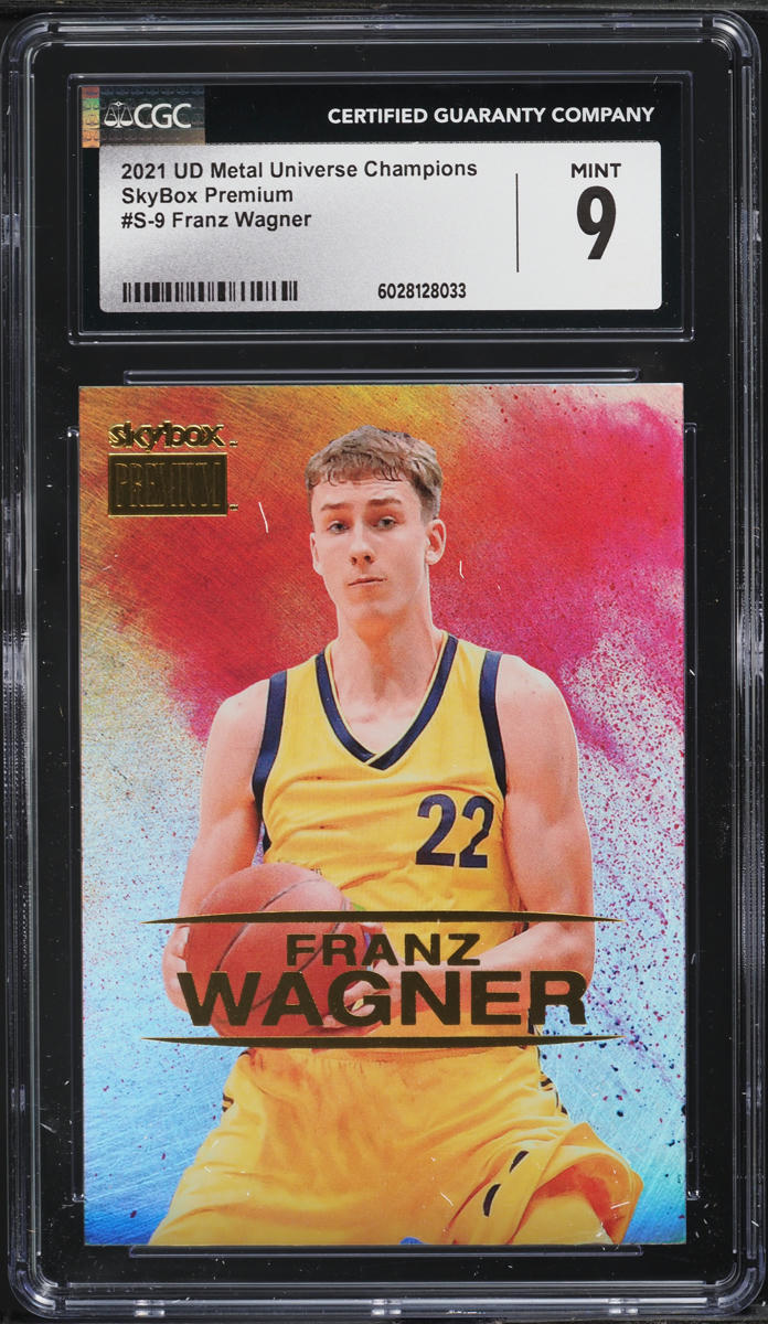 Franz Wagner #9 2021 Panini Chronicles Draft Picks Basketball Gold Standard Rookie Jersey Autograph
