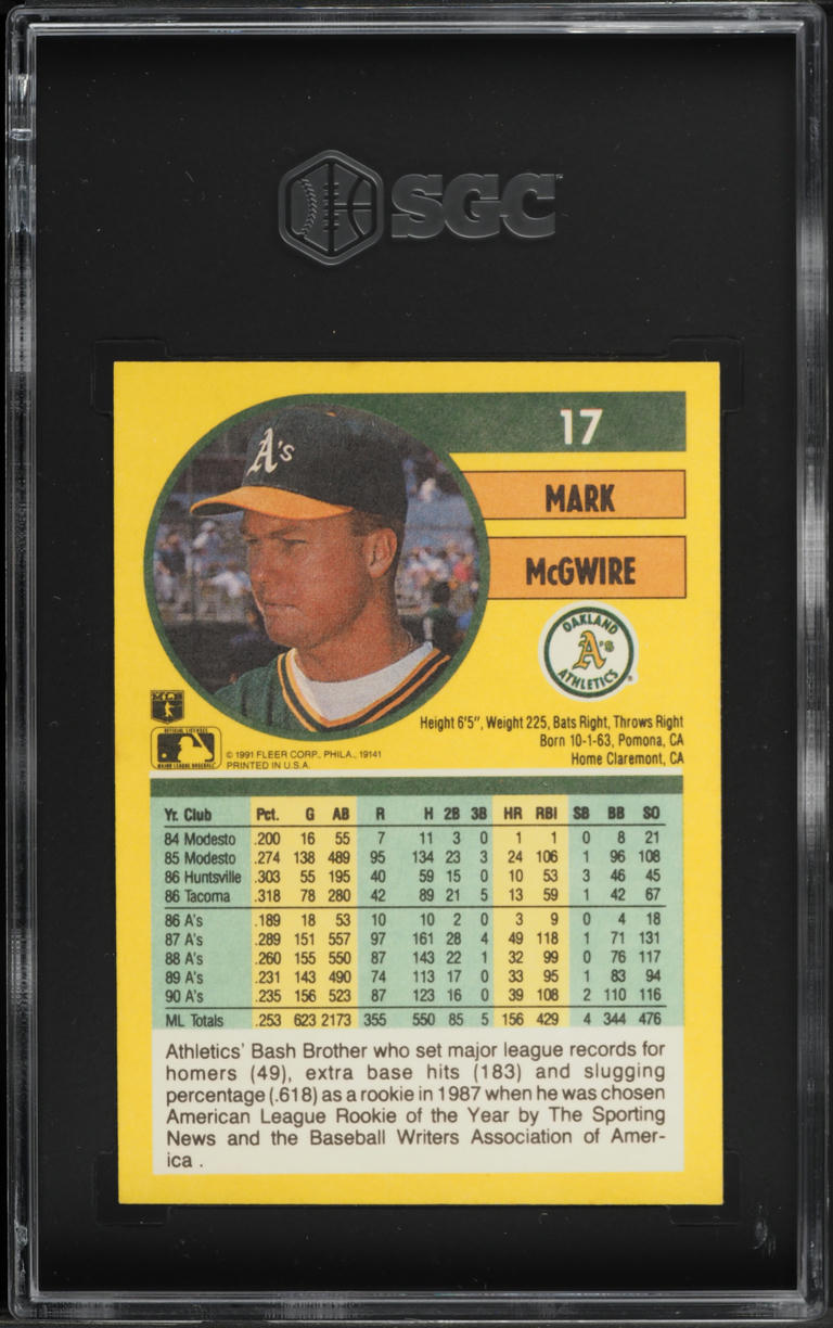 1991 Fleer Mark McGwire #17 SGC 8 NM-MT