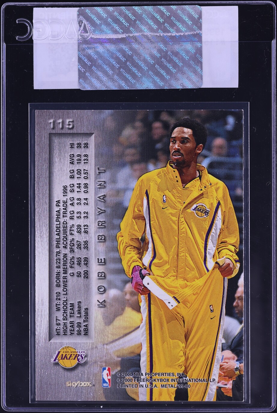 1999 Metal Basketball Kobe Bryant #115 CGC AUTH