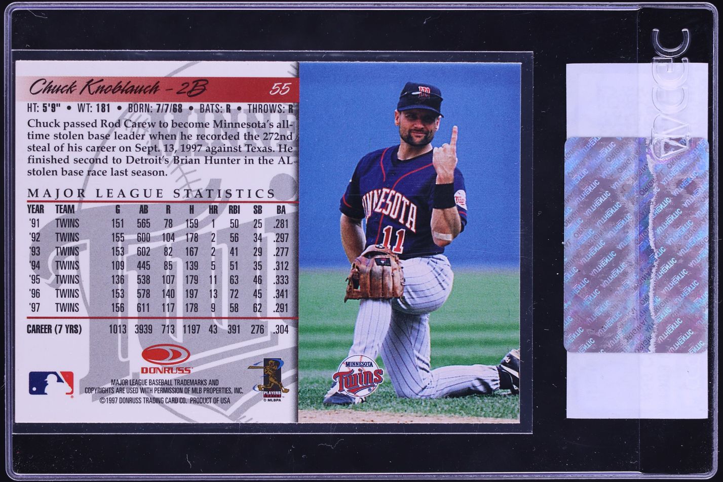 1998 Donruss Chuck Knoblauch #55 CGC AUTH