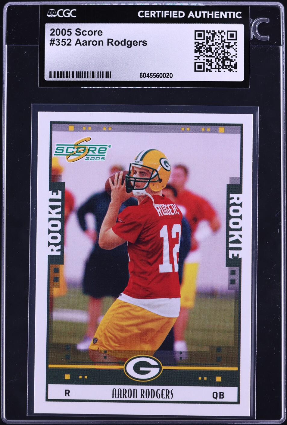 2005 Score Football Aaron Rodgers ROOKIE #352 CGC AUTH