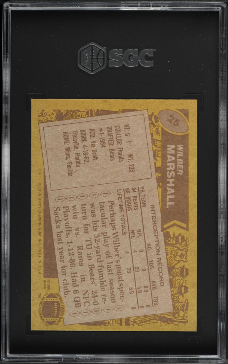 1986 Topps Football Wilber Marshall ROOKIE #25 SGC 8.5 NM-MT+