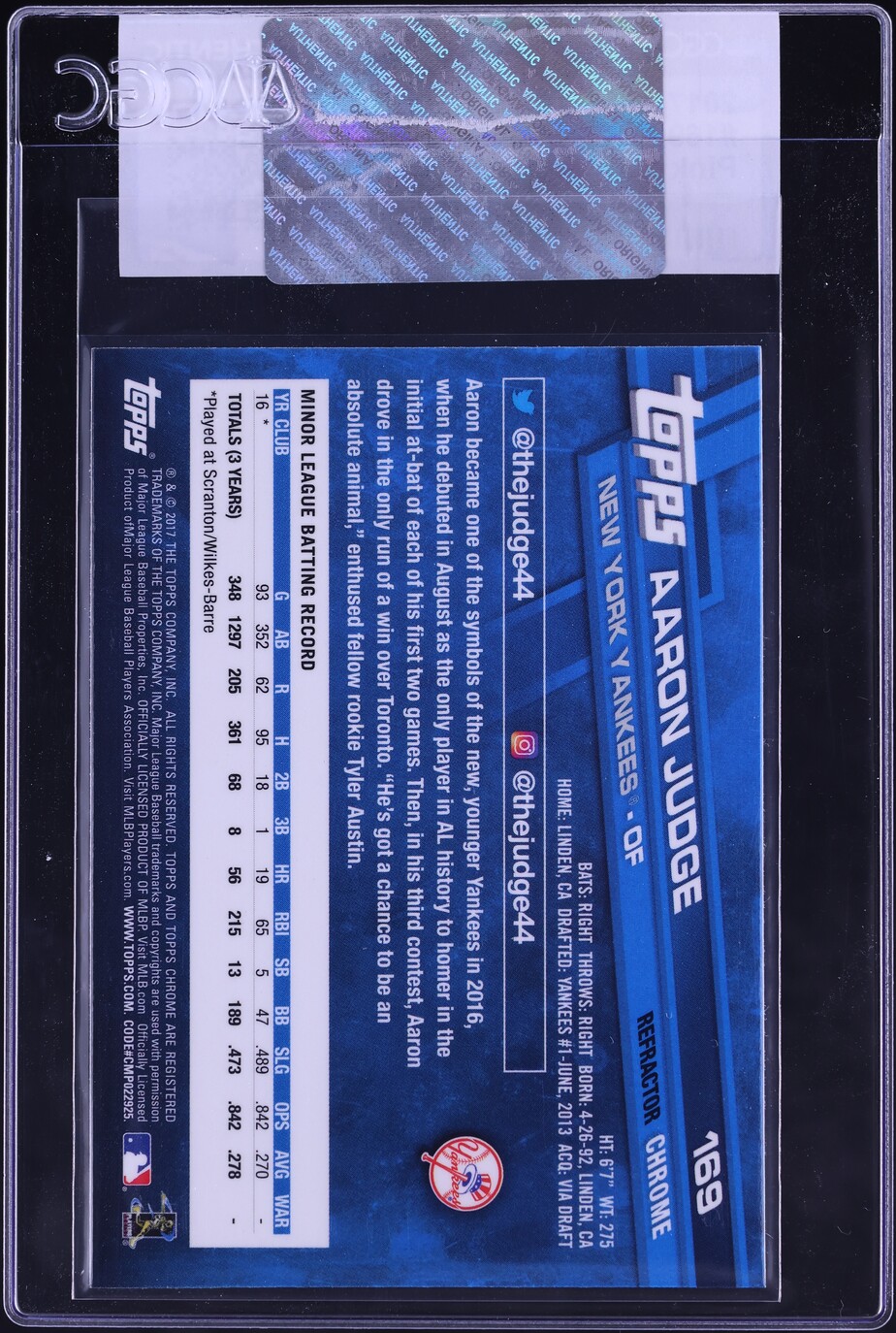 2017 Topps Chrome Pink Refractor Aaron Judge ROOKIE #169 CGC AUTH