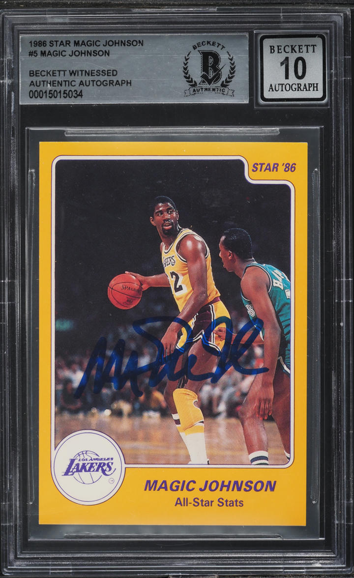 Get the autograph of one of basketball Magic Johnson Auto BGS display picture 1