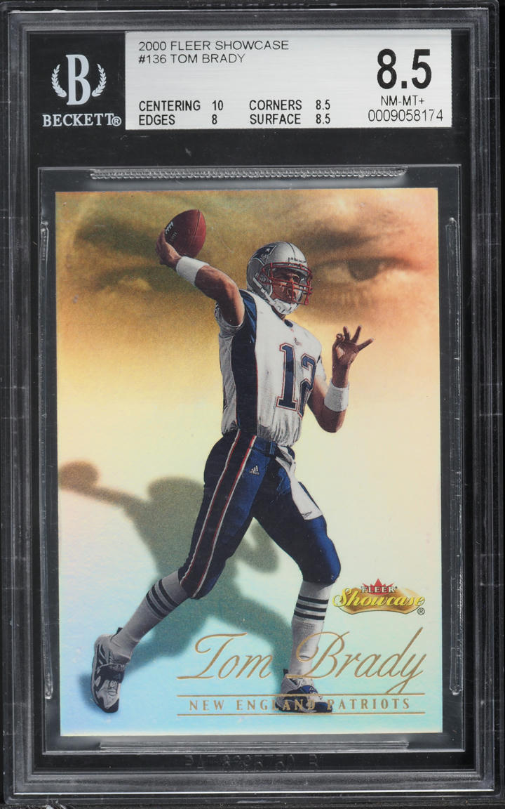 2000 Fleer Showcase Tom Brady ROOKIE /2000 #136 BGS 8.5 NM-MT+