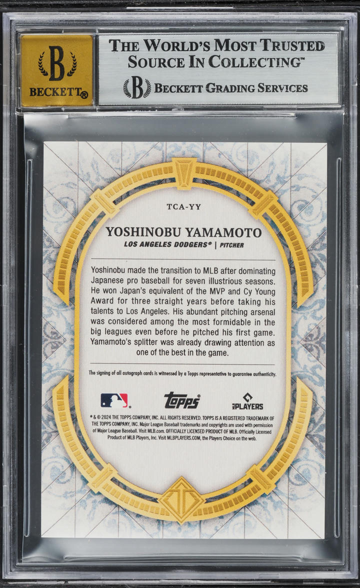 2024 Topps Transcendent Collection Emerald Yoshinobu Yamamoto ROOKIE AUTO /5 BGS 9 MINT