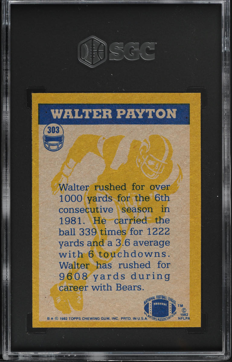 1982 Topps Football Walter Payton IN ACTION #303 SGC 5 EX