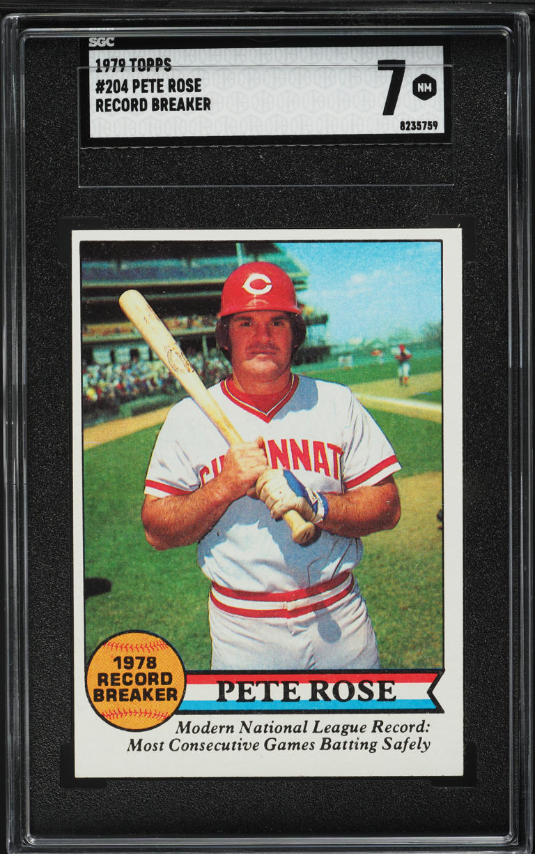1979 Topps Pete Rose RECORD BREAKER #204 SGC 7 NRMT