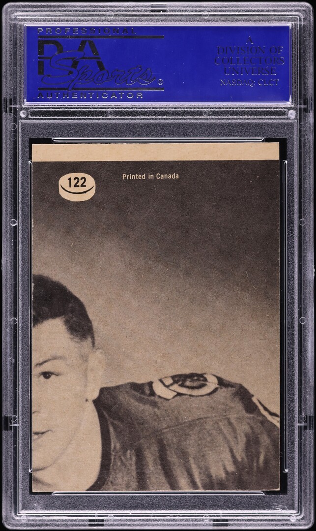 1967 Topps Hockey Pierre Pilote ALL-STAR #122 PSA 8 NM-MT