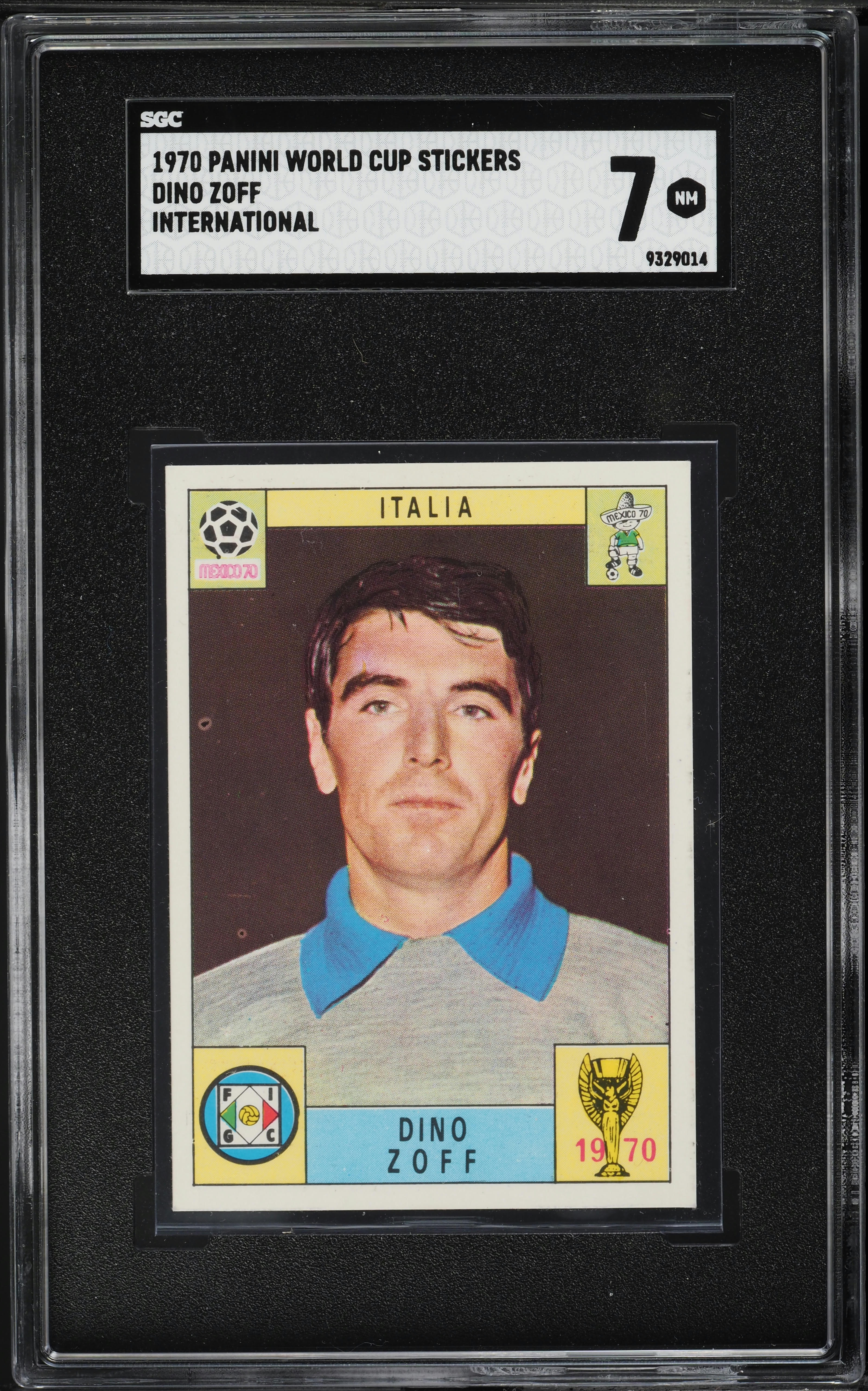 1970 Panini World Cup Stickers Dino Zoff SGC 7 NRMT on Fanatics 
