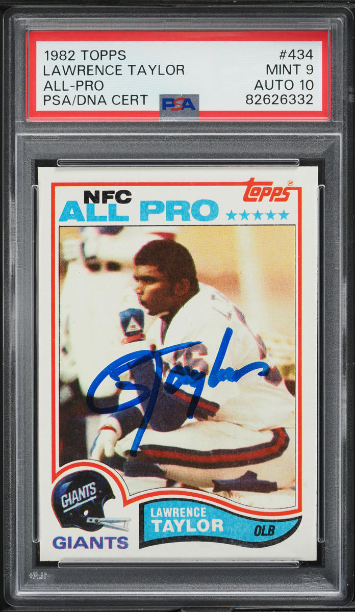 1982 Topps Football Lawrence Taylor ROOKIE, ALL-PRO AUTO DNA 10 #434 PSA 9 MINT