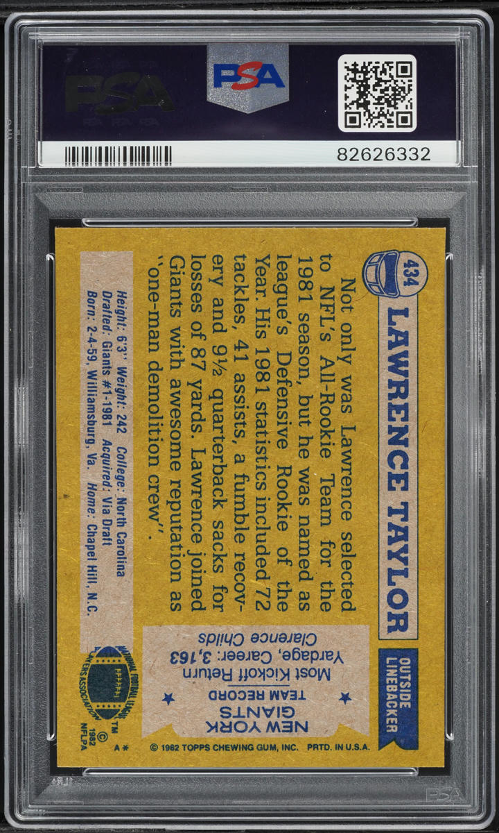 1982 Topps Football Lawrence Taylor ROOKIE, ALL-PRO AUTO DNA 10 #434 PSA 9 MINT