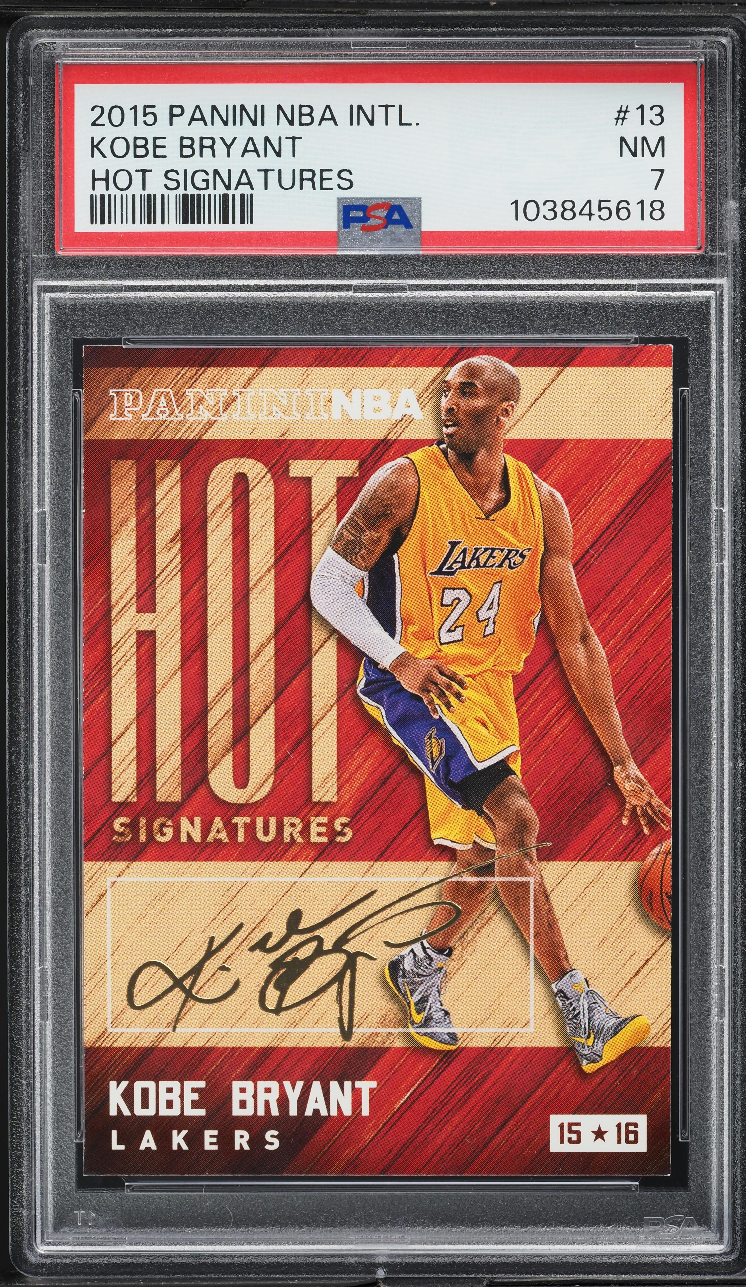 2015 Panini NBA International Hot Signatures Kobe Bryant #13 PSA 7
