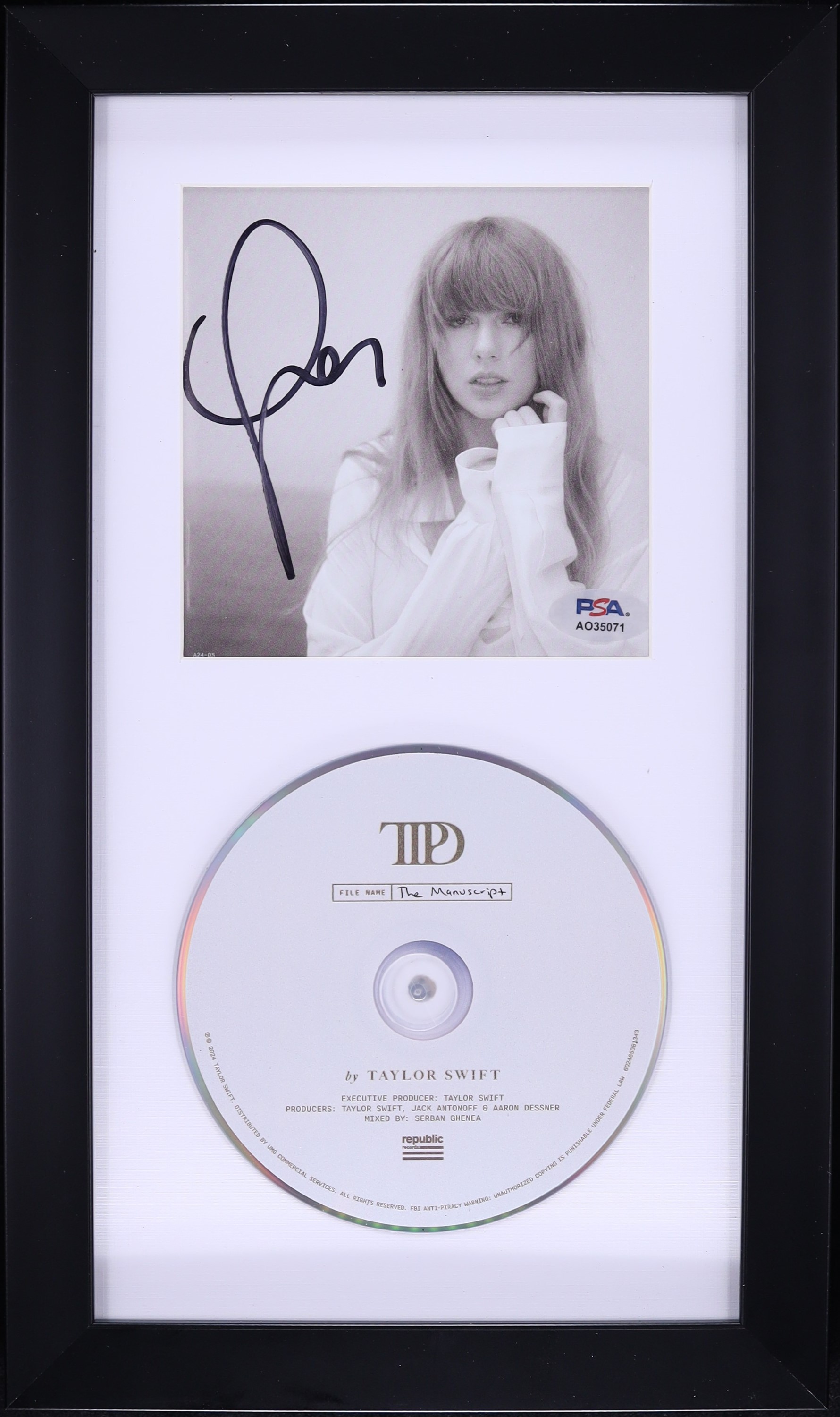 Taylor Swift Signed Autographed Framed CD Insert - PSA AUTH on