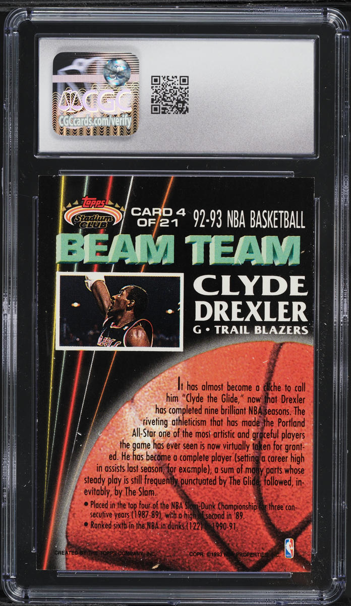 1992 Stadium Club Beam Team Clyde Drexler #4 CGC 9 MINT