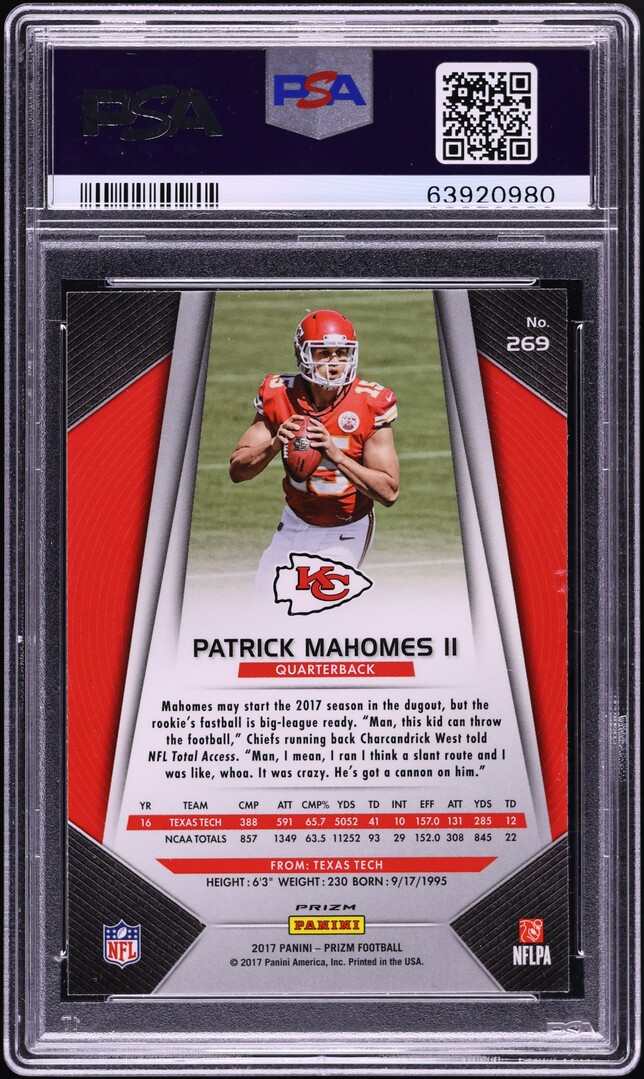 2017 Panini Prizm Silver Patrick Mahomes II ROOKIE #269 PSA 9 MINT