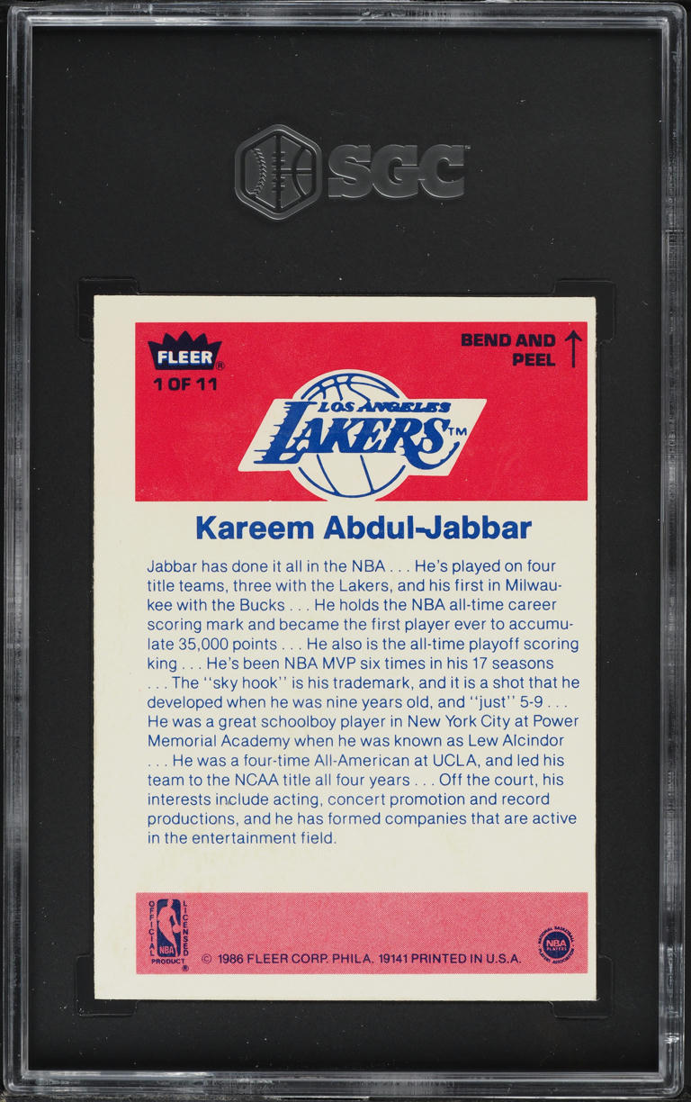 1986 Fleer Sticker Basketball Kareem Abdul-Jabbar #1 SGC 4.5 VGEX+