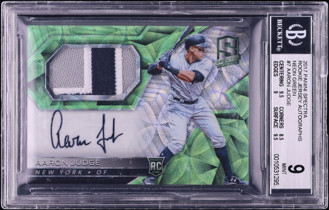 2017 Panini Spectra Neon Green Aaron Judge ROOKIE PATCH AUTO /25 #7 BGS 9 MINT