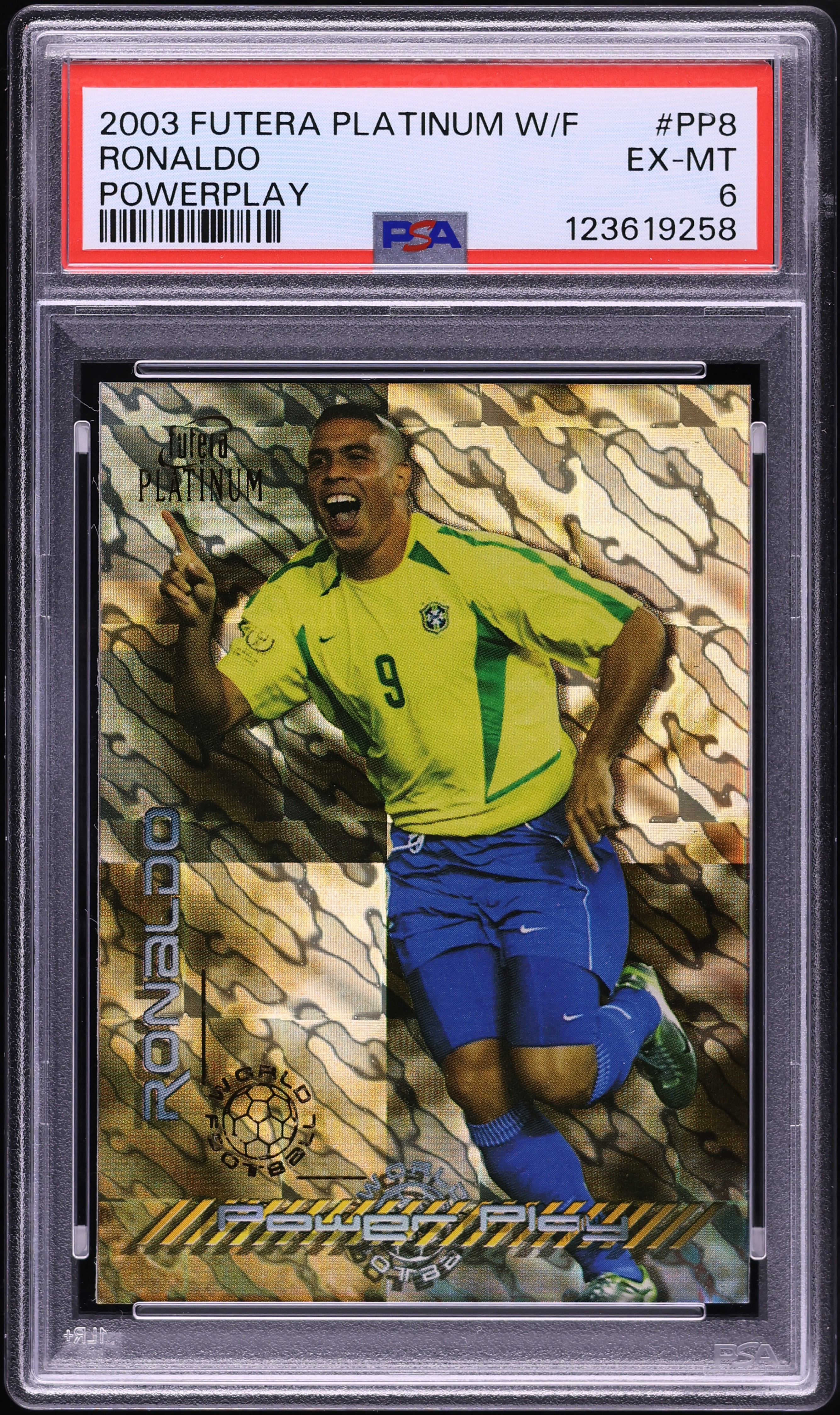 2003 Futera Platinum World Football Powerplay Ronaldo #PP8 PSA 6