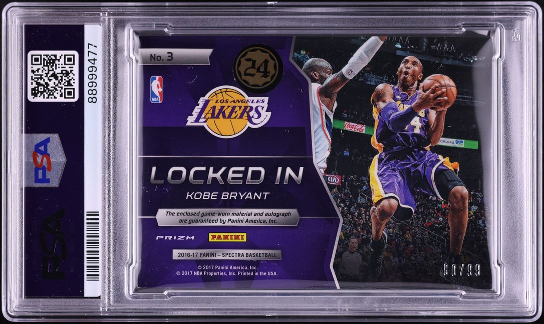 2016 Panini Spectra Locked In Blue Kobe Bryant PATCH AUTO DNA 10
