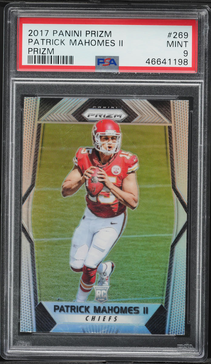 2017 Panini Prizm Silver Patrick Mahomes II ROOKIE #269 PSA 9 MINT
